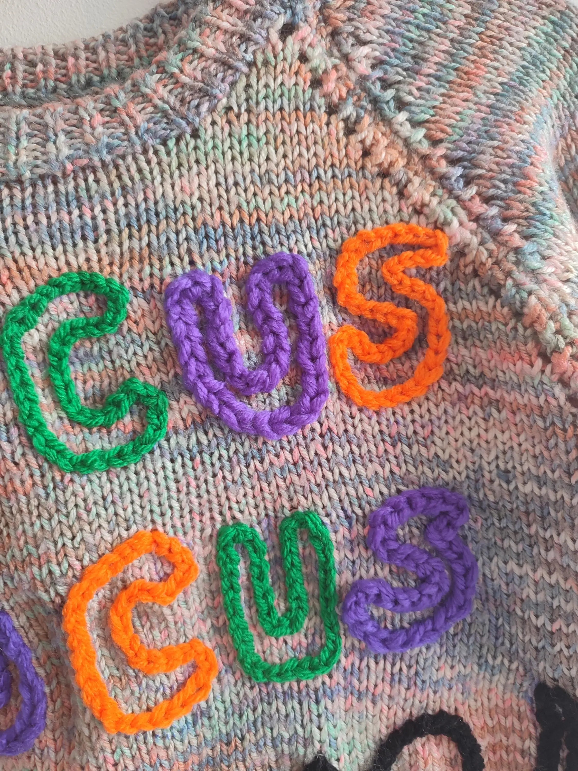 Hand embroidered hocus pocus Halloween jumper. Handmade knit with rainbow wool. Size 3-4 years