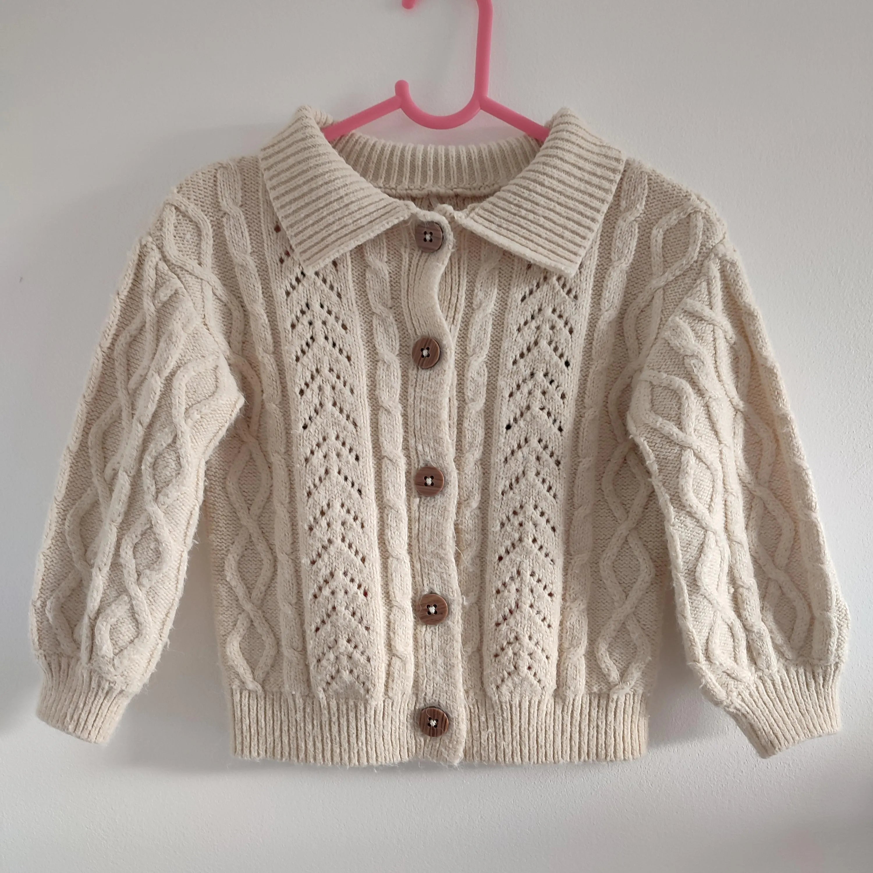 Hand embroidered rocking robin Christmas cardigan. Size 18-24 months