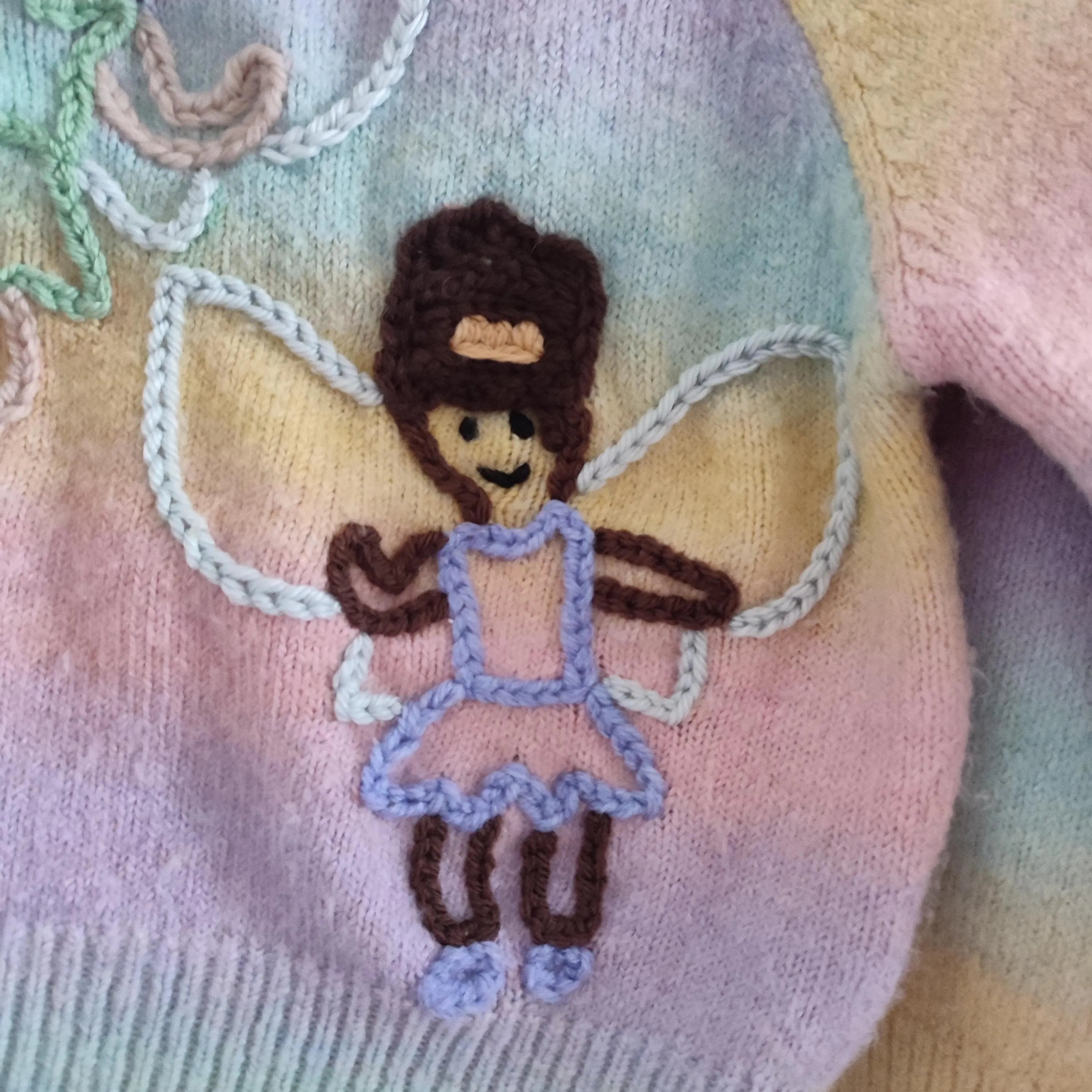 Hand embroidered I do believe in fairies rainbow jumper. Size 2-3 years