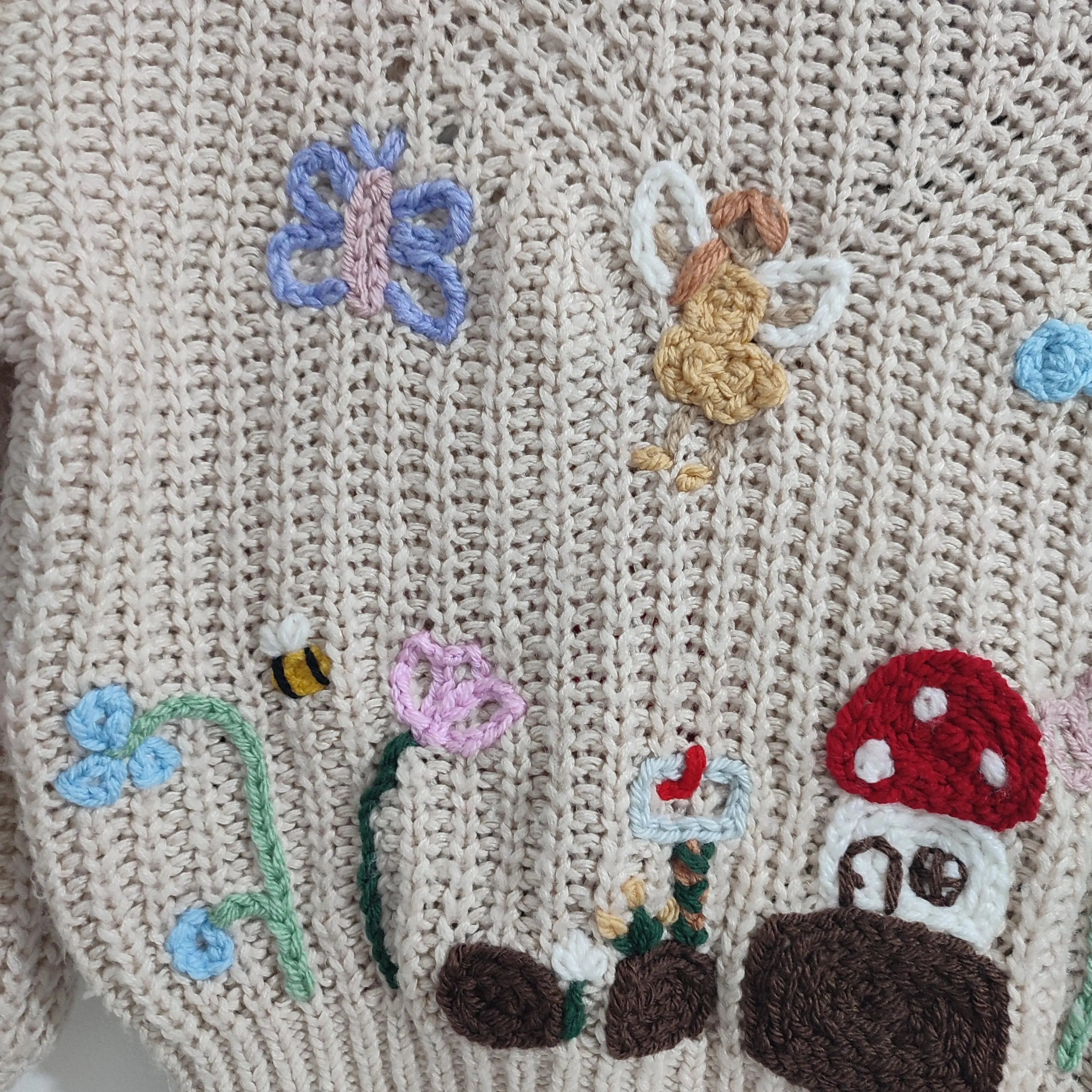 Hand embroidered enchanted fairy garden jumper. With fairies, flowers, woodland. Size 5-6 years