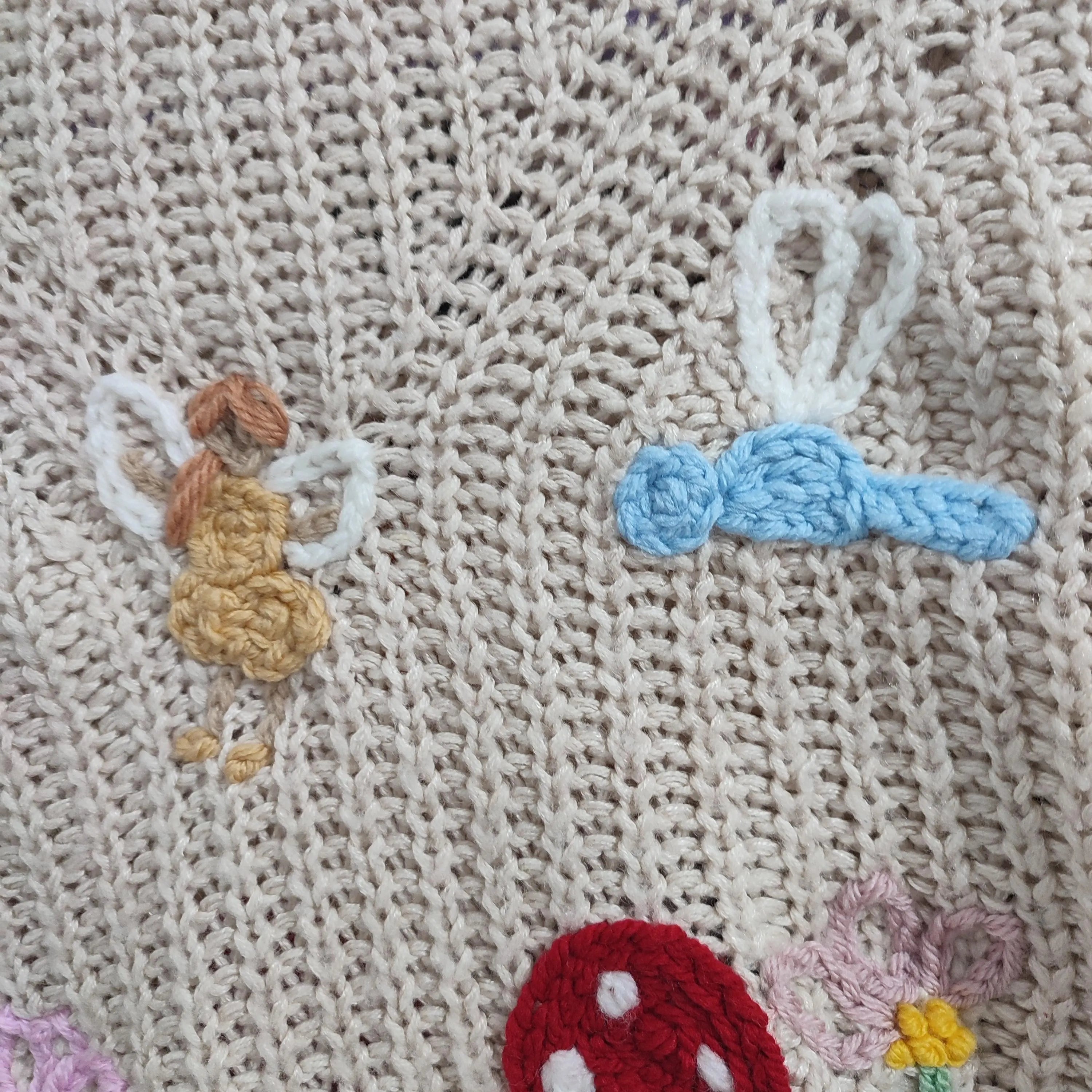 Hand embroidered enchanted fairy garden jumper. With fairies, flowers, woodland. Size 5-6 years