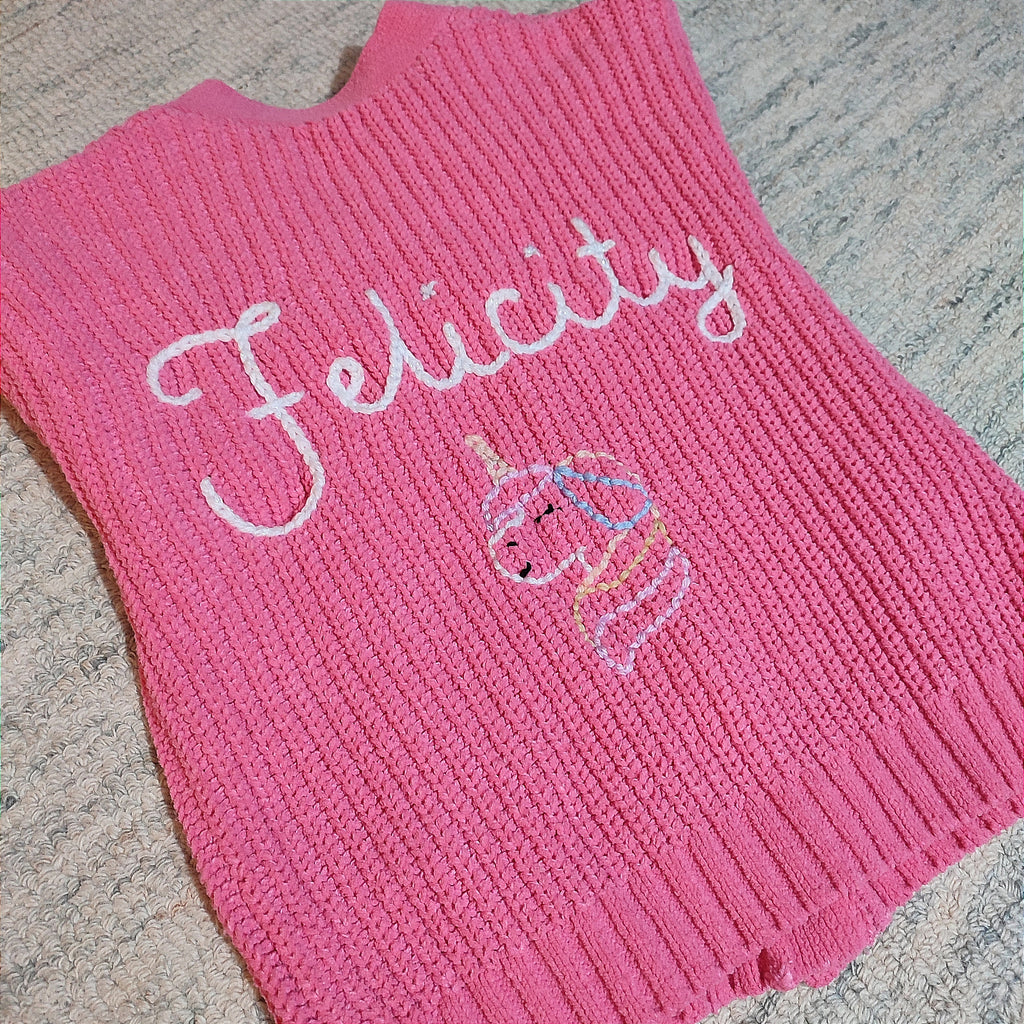 Mystery knit- name + small design
